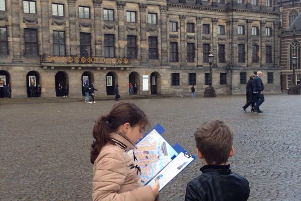 Speurtocht voor kinderen Amsterdam Oude Stad