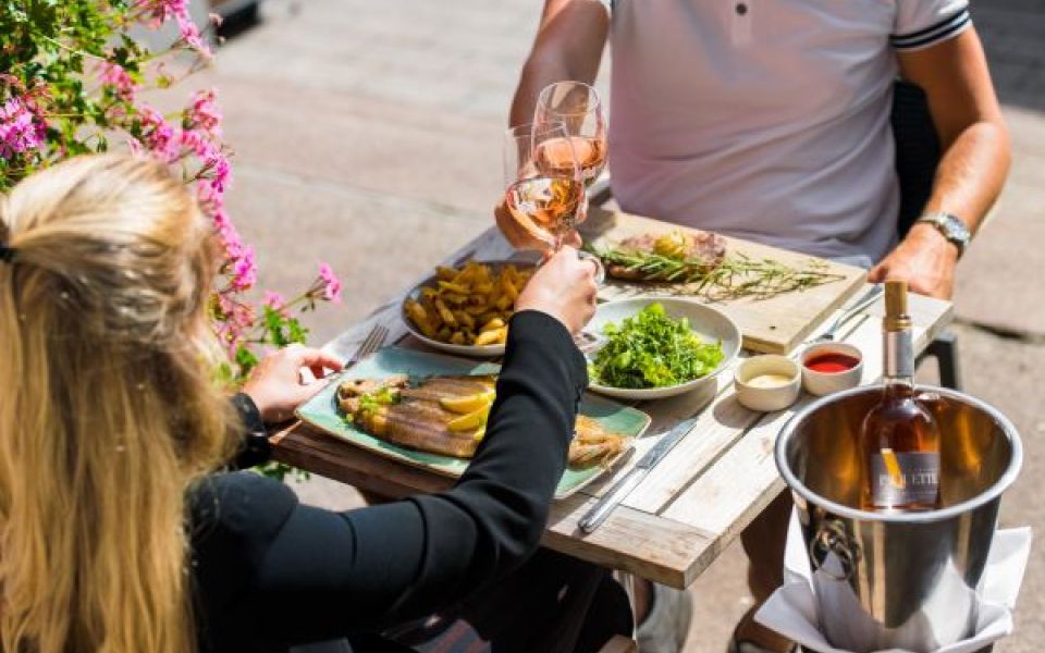 Bistro Berlage eten op het terras