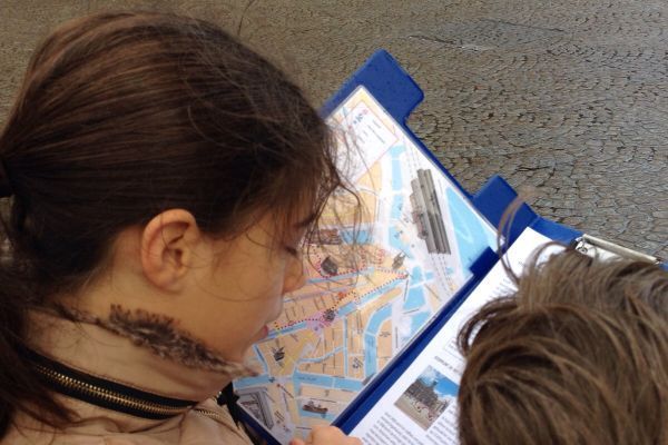 Scavenger hunts for children and adults in Amsterdam